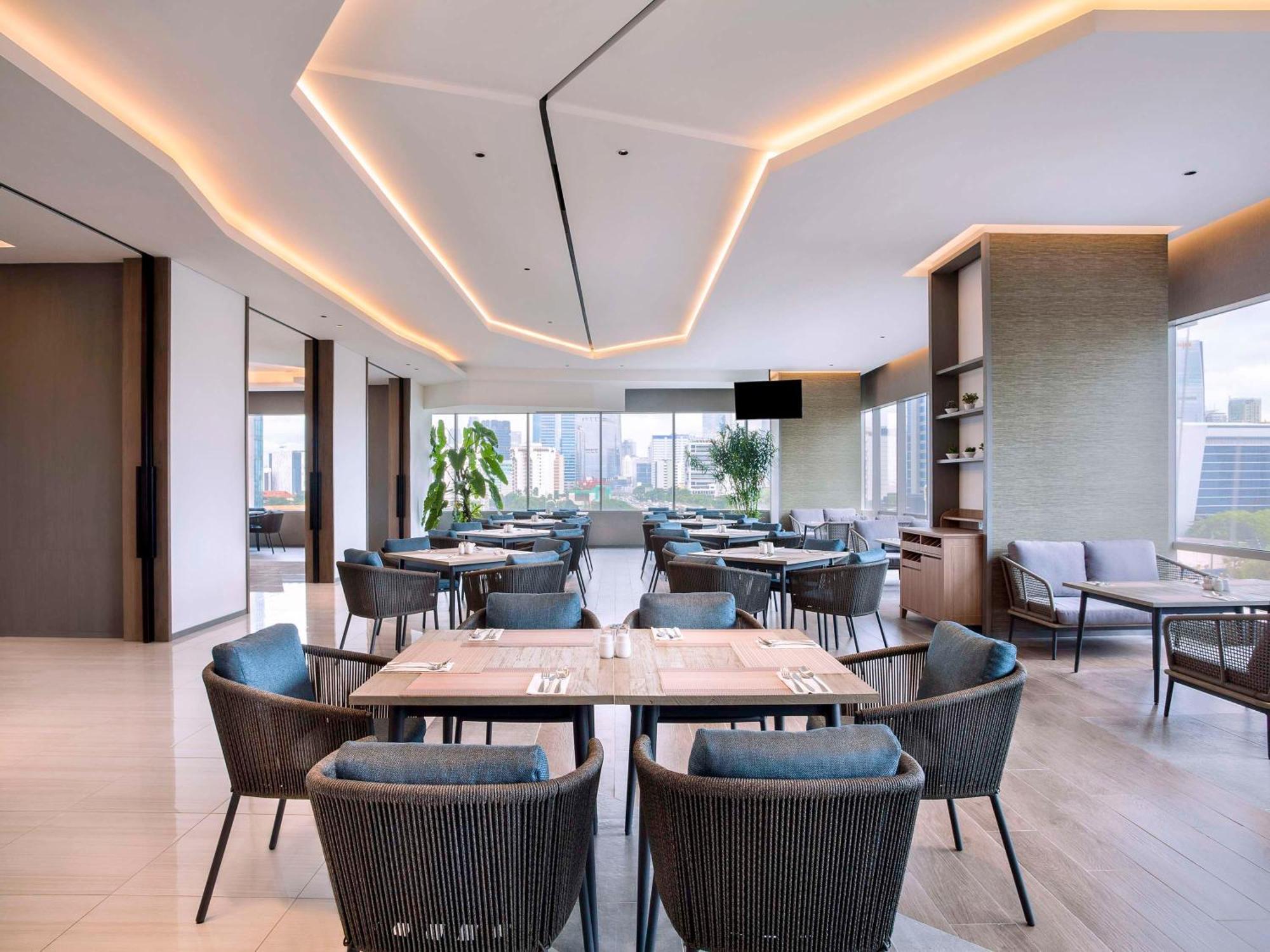 Mercure Jakarta Gatot Subroto Exteriér fotografie
